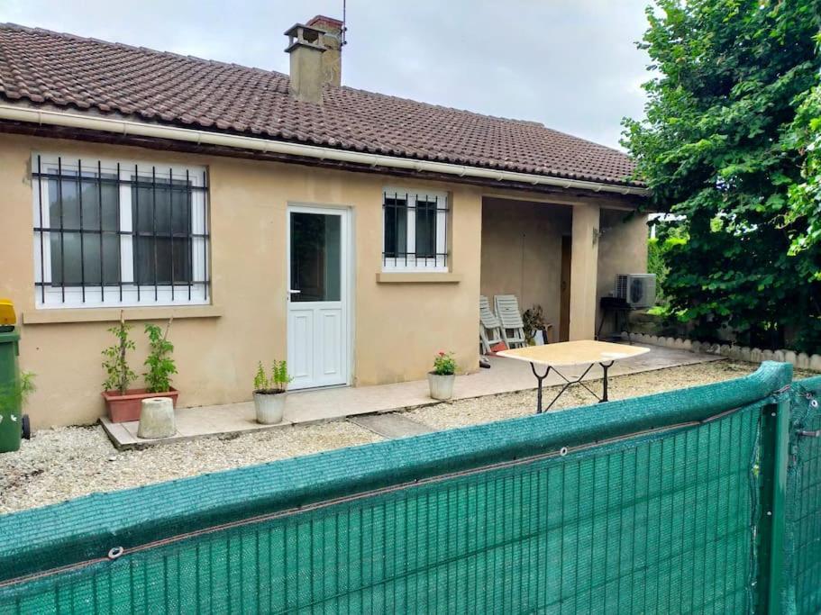 Maison Verrieres  Zewnętrze zdjęcie